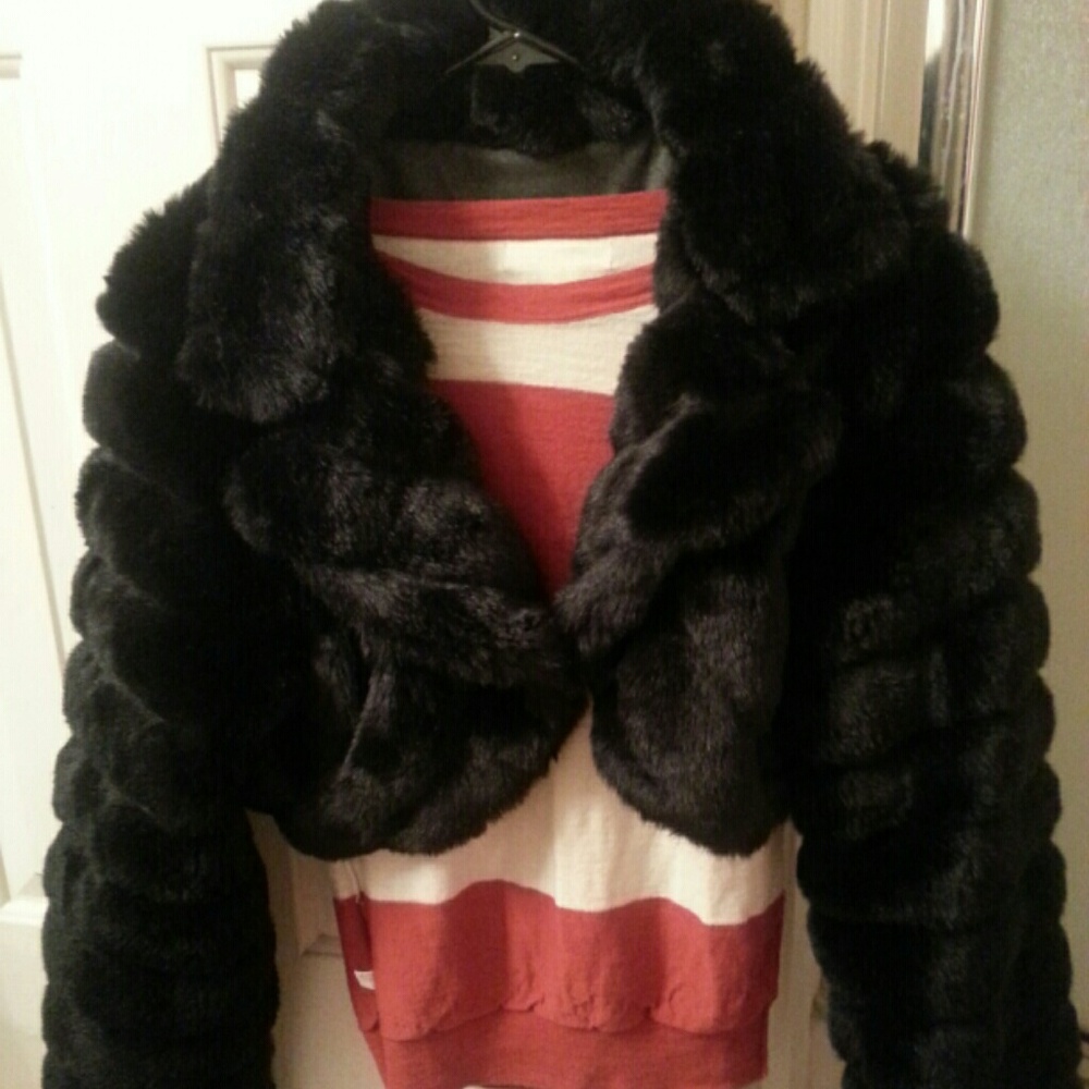 Elegant Black Faux Fur Teddy Jacket